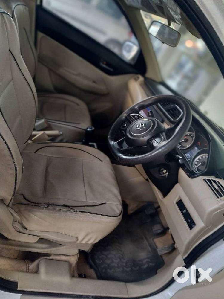Maruti Suzuki Dzire 1.2 Vxi, 2022, Petrol