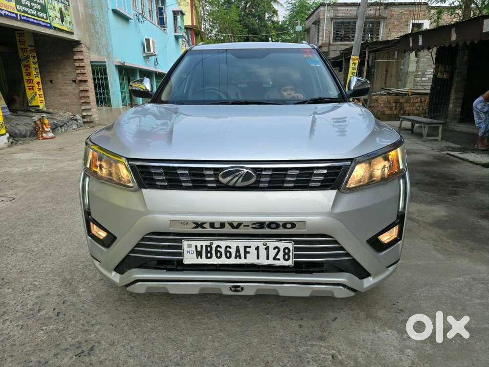 Mahindra Xuv300 W8 Option, 2019, Petrol