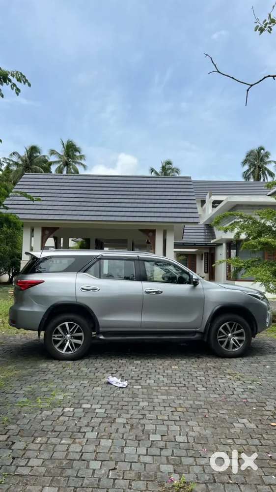 Toyota Fortuner 4x4 At  2016