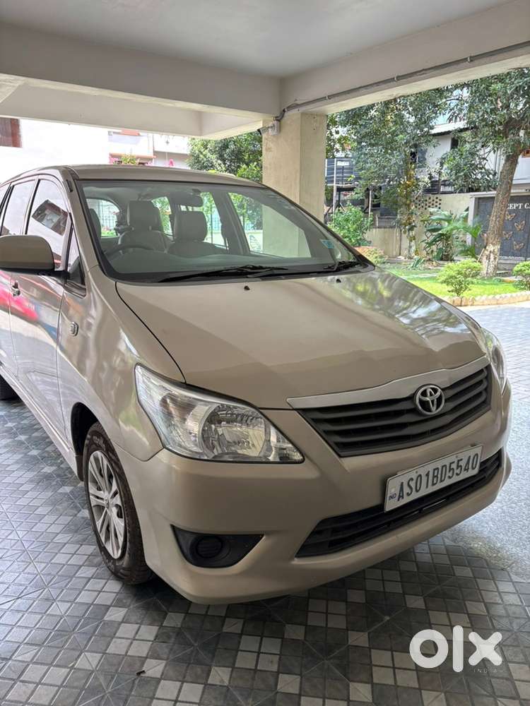 Toyota Innova Diesel 2013