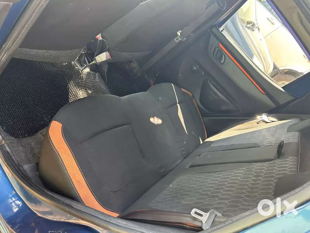 Kwid Climber Rxt Top Model Back Camera Less Driven Non Accidental