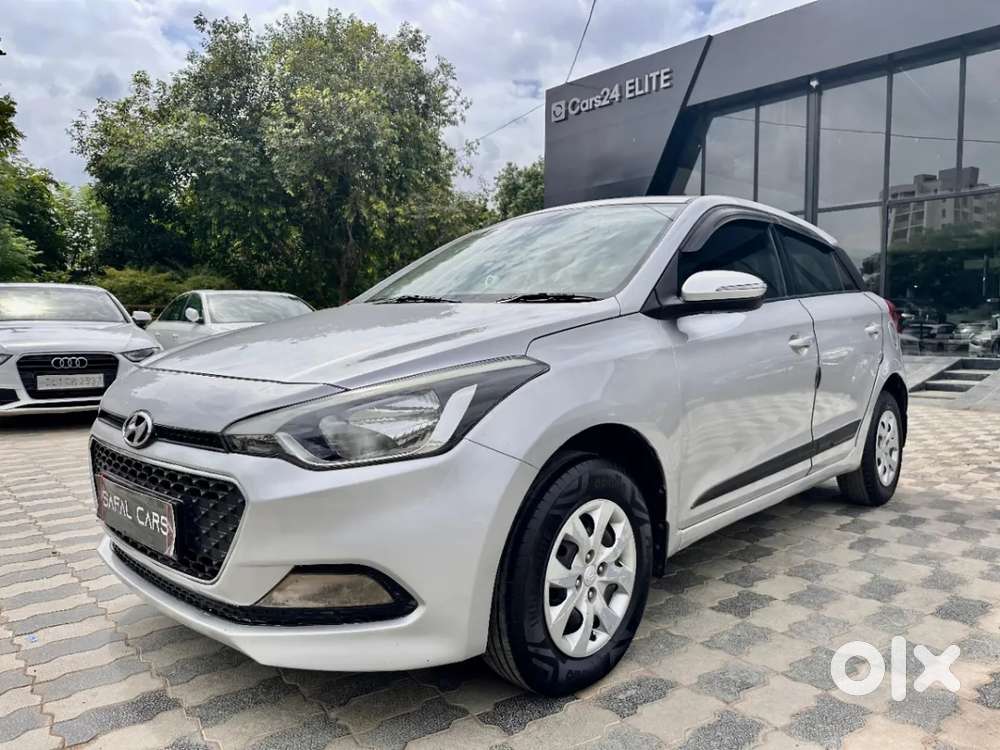 Hyundai Elite I20 Sportz (o) 1.4, 2015, Diesel