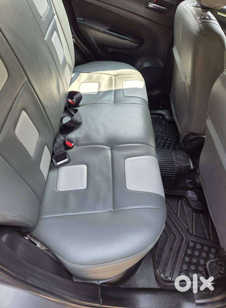 Maruti Suzuki Swift Vxi + Manual, 2012, Petrol