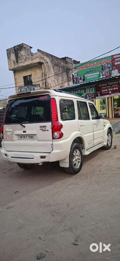 2012 Mahindra Scorpio Vlx