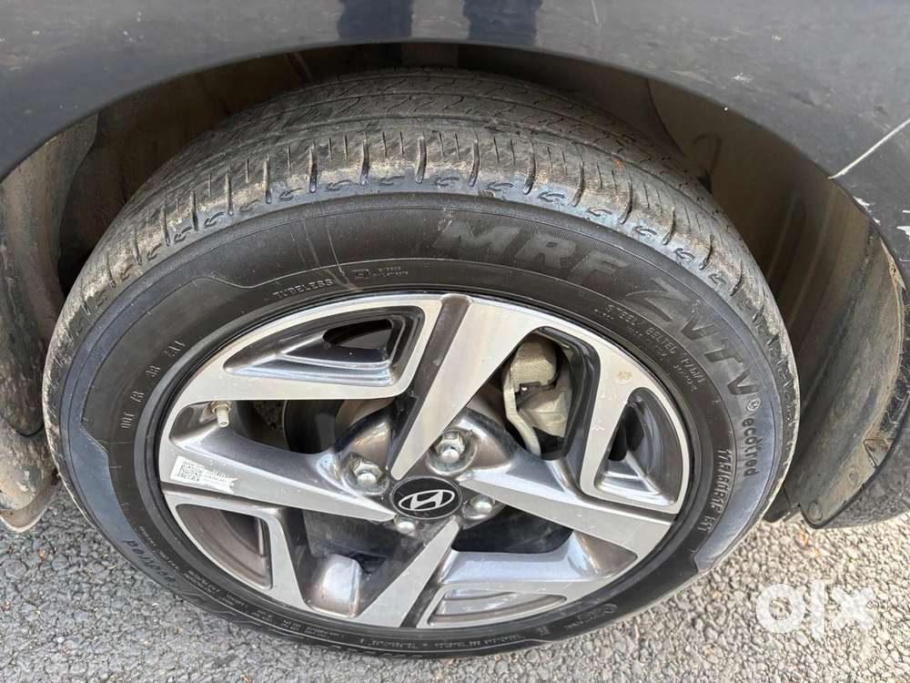 Hyundai Aura 1.2 Sx Cng, 2023, Cng & Hybrids