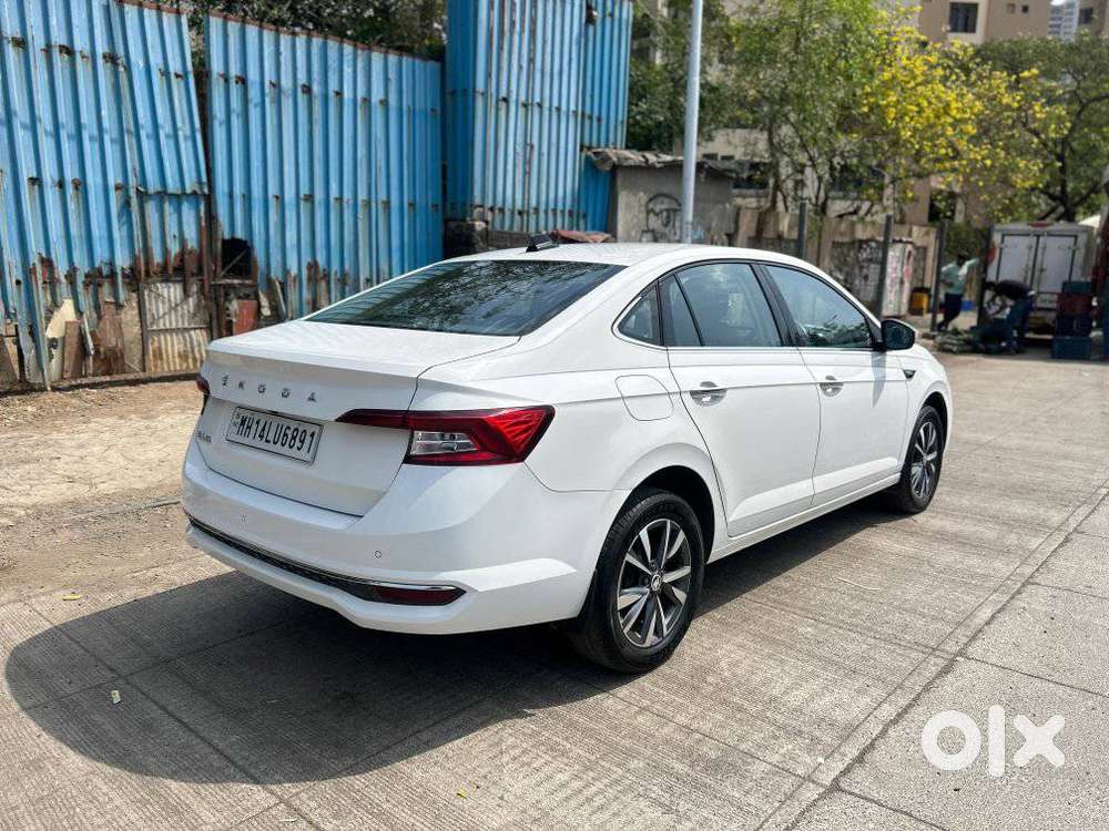 Skoda Slavia 1.0 Tsi Style At, 2024, Petrol