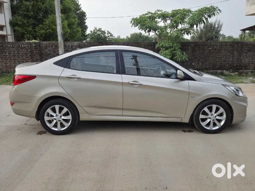 Hyundai Verna 2011 Petrol 55300 Km Driven
