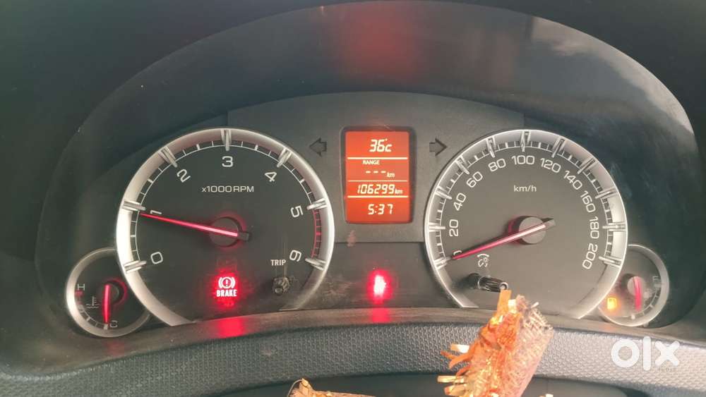 Maruti Suzuki Dzire 2017-2020 Zdi, 2015, Diesel