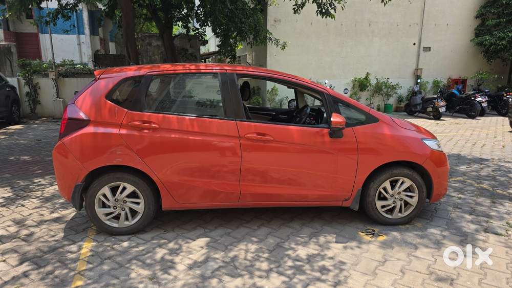 Honda Jazz V Automatic, 2015, Petrol