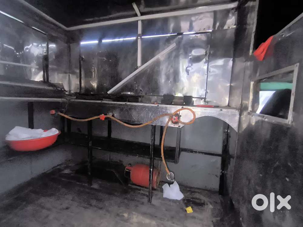 Maruti Suzuki Omni 2010