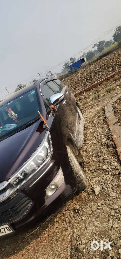 Toyota Innova 2017 Diesel 103000 Km Driven
