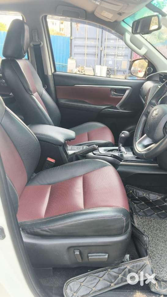 Toyota Fortuner Legender 4x2 At 2.8, 2022, Diesel