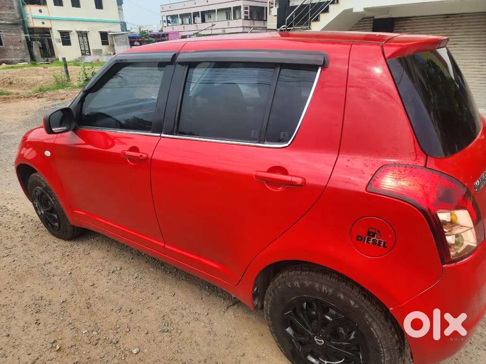 Maruti Suzuki Swift 2010