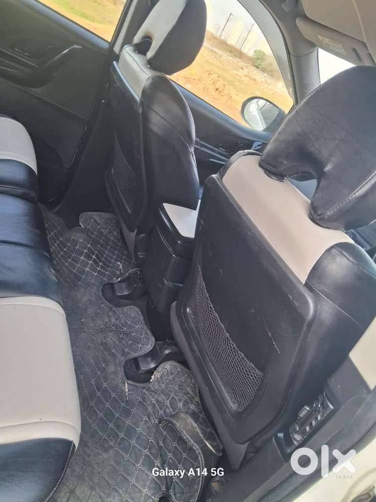 Mahindra Xuv500 2019 Year Model