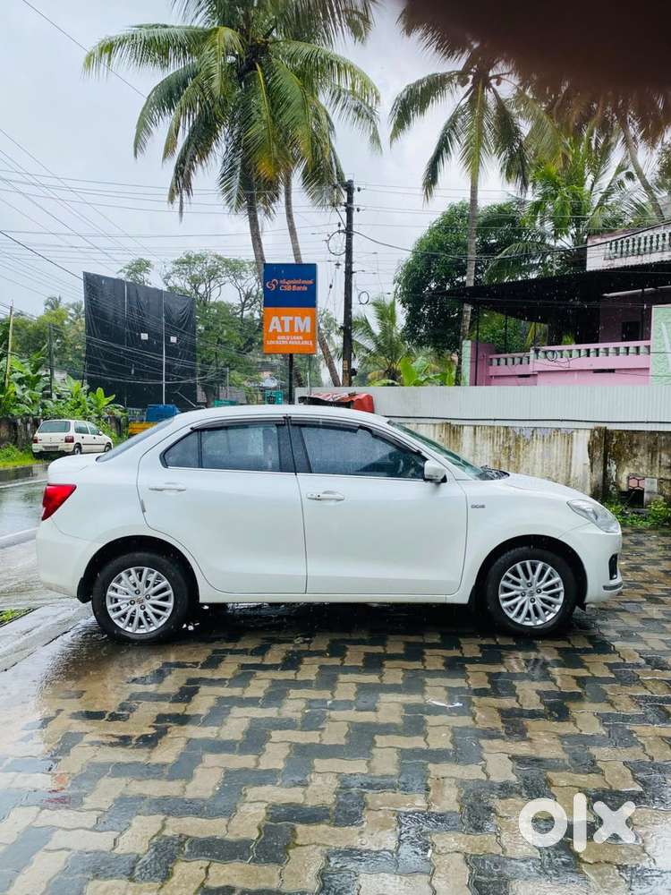 Maruti Suzuki Swift Dzire Amt Zdi Plus, 2017, Diesel