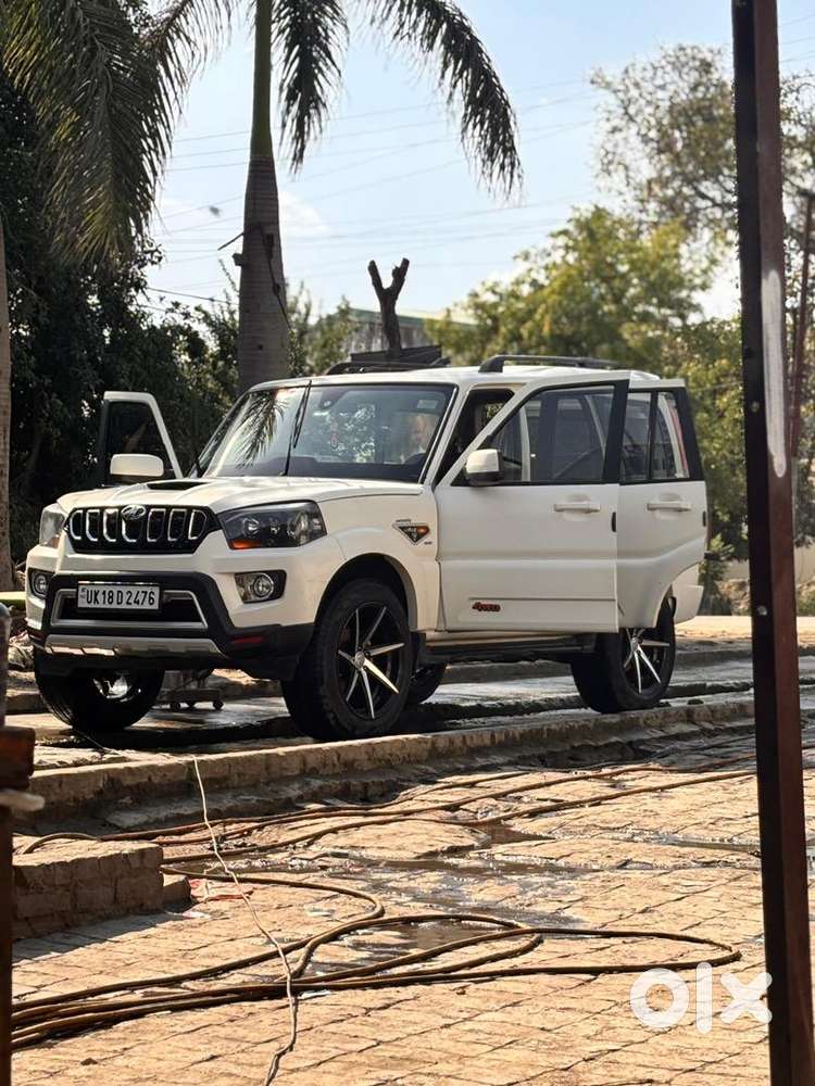 Mahindra Scorpio Classic 2017 Diesel Well Maintained