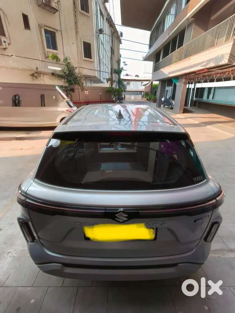 Maruti Suzuki Vitara Hybrid 2023 Manual, With Branded Android & 360