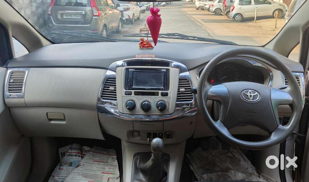 Toyota Innova 2.5 G (diesel) 8 Seater, 2014, Diesel