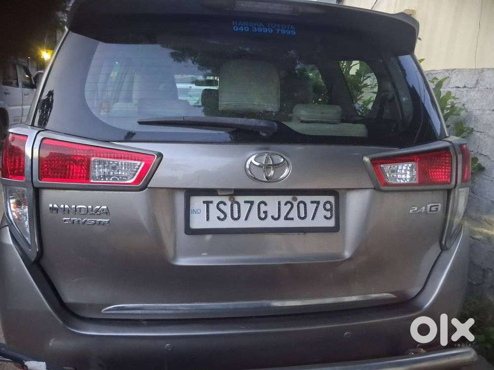 Toyota Innova Crysta 2.4 G Plus Mt 8 Str, 2018, Diesel