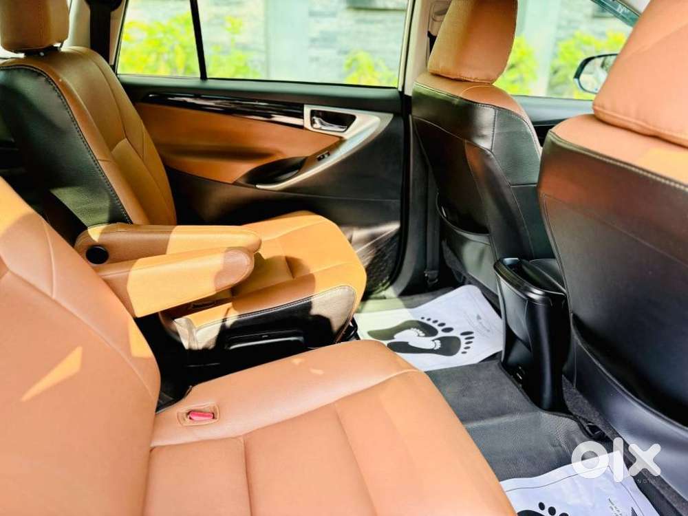 Toyota Innova Crysta 2.4 V, 2017, Diesel