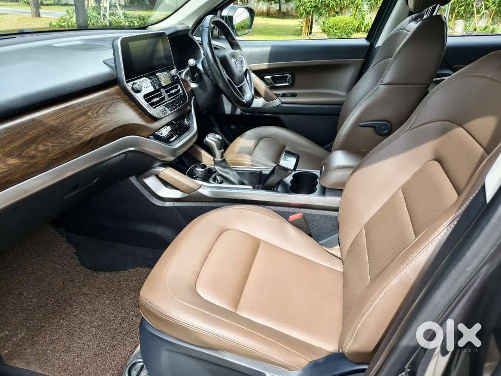 Harrier Automatic 2020