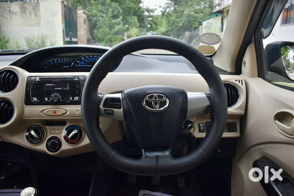 Toyota Etios 1.5 Vx, 2017, Petrol