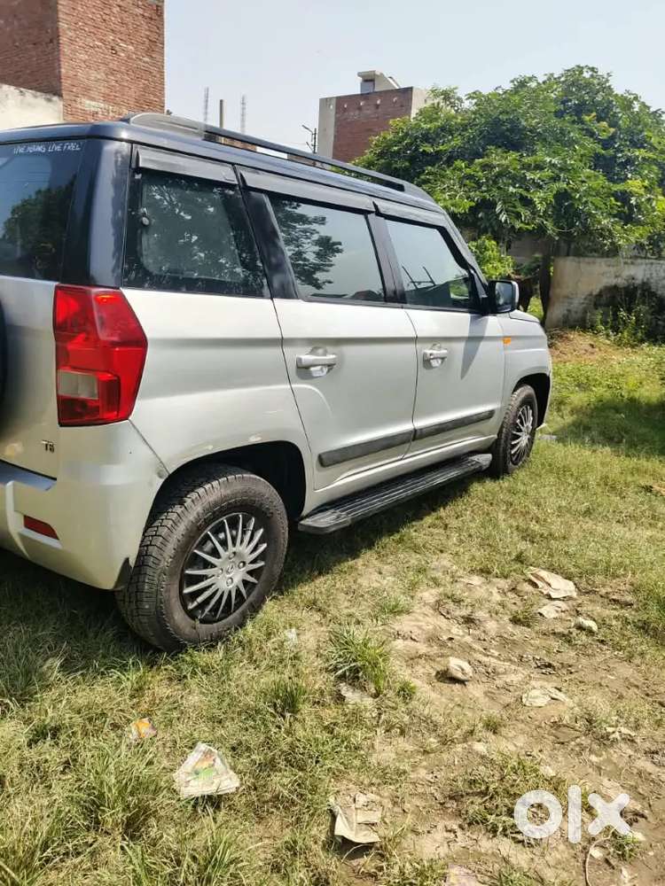 Mahindra Tuv 300 2017