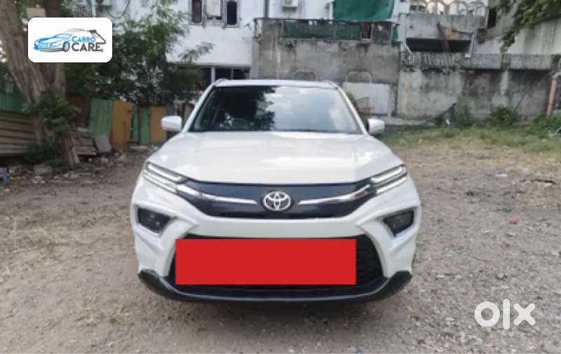 Toyota Urban Cruiser Hyryder 1.5 V Hybrid, 2024, Petrol