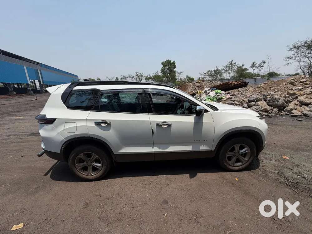 Tata Safari Pure Plus Diesel 2025