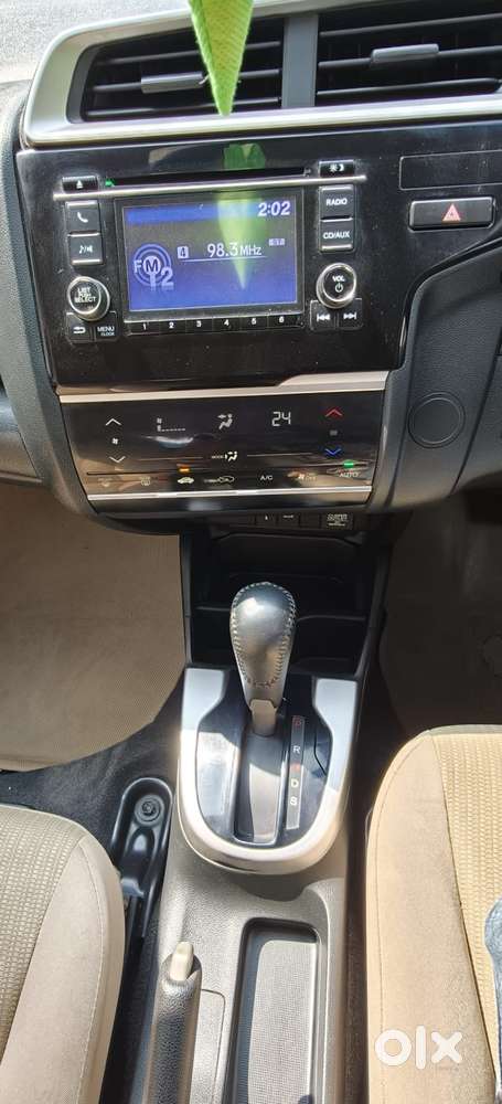 Honda Jazz 1.2 V At I Vtec, 2017, Petrol