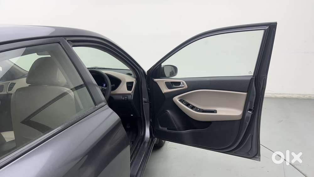 Hyundai Elite I20 Asta Option, 2019, Petrol