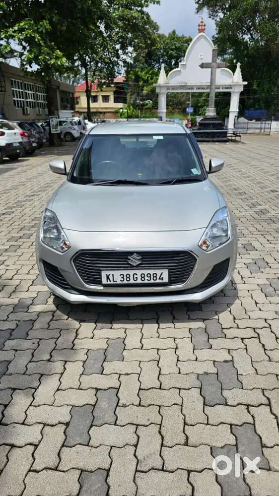 Maruti Suzuki Swift Vxi 2018