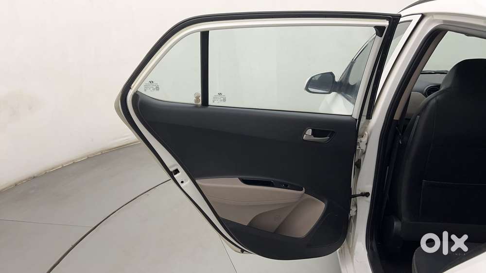 Hyundai Grand I10 1.2 Kappa Asta At Vtvt, 2014, Petrol