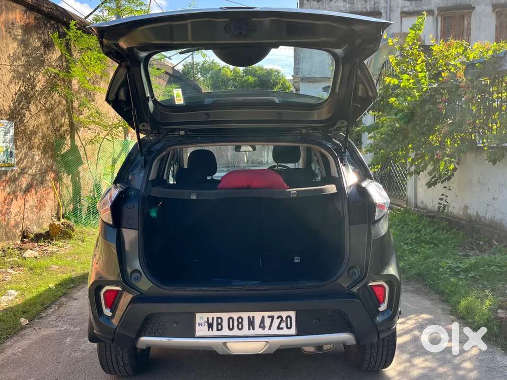 Tata Nexon 1.2 Revotron Xz Plus, 2022, Petrol