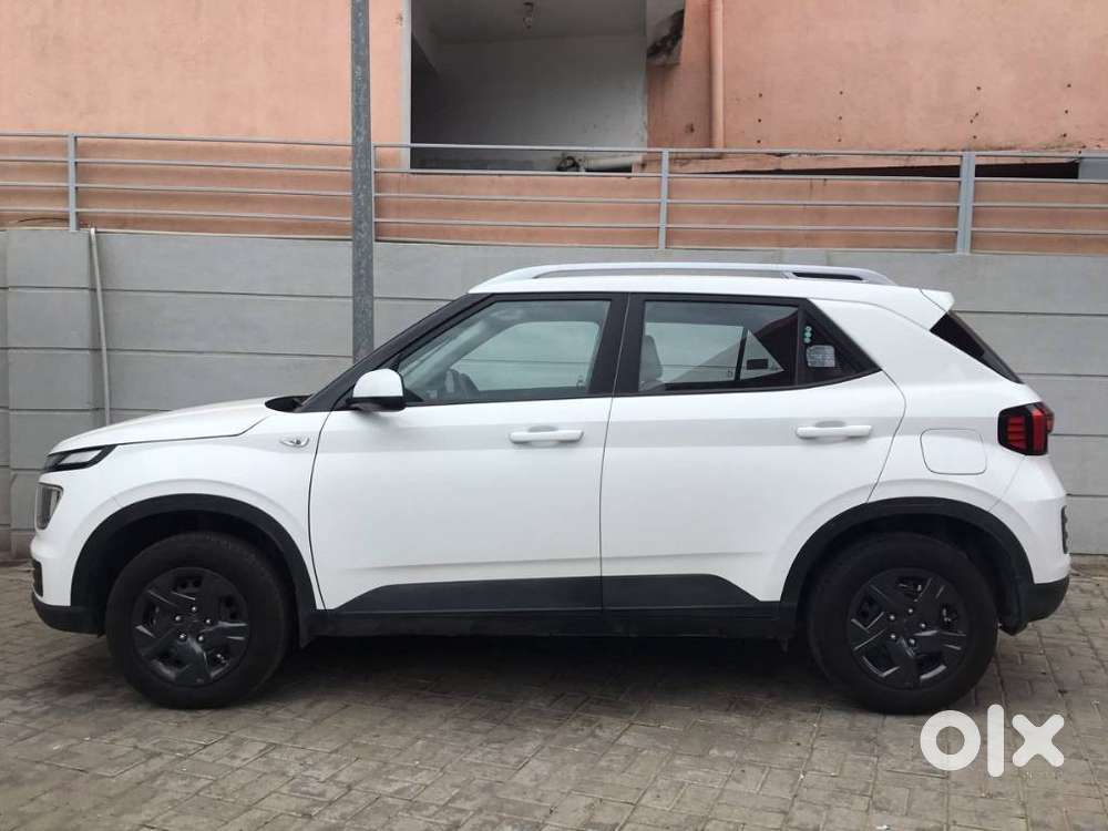 Hyundai Venue S Mt 1.2 Kappa, 2025, Petrol