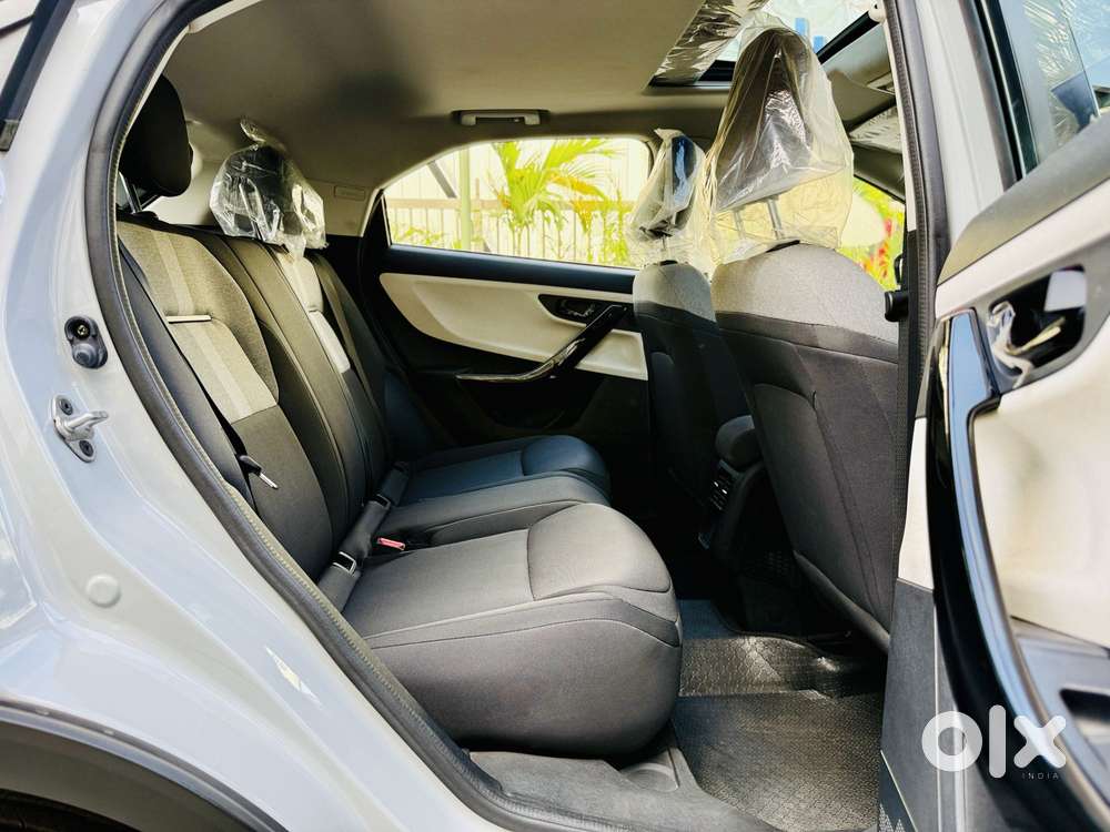 Tata Nexon Creative Plus S 1.5 Revotorq Diesel 6 Amt, 2025, Diesel