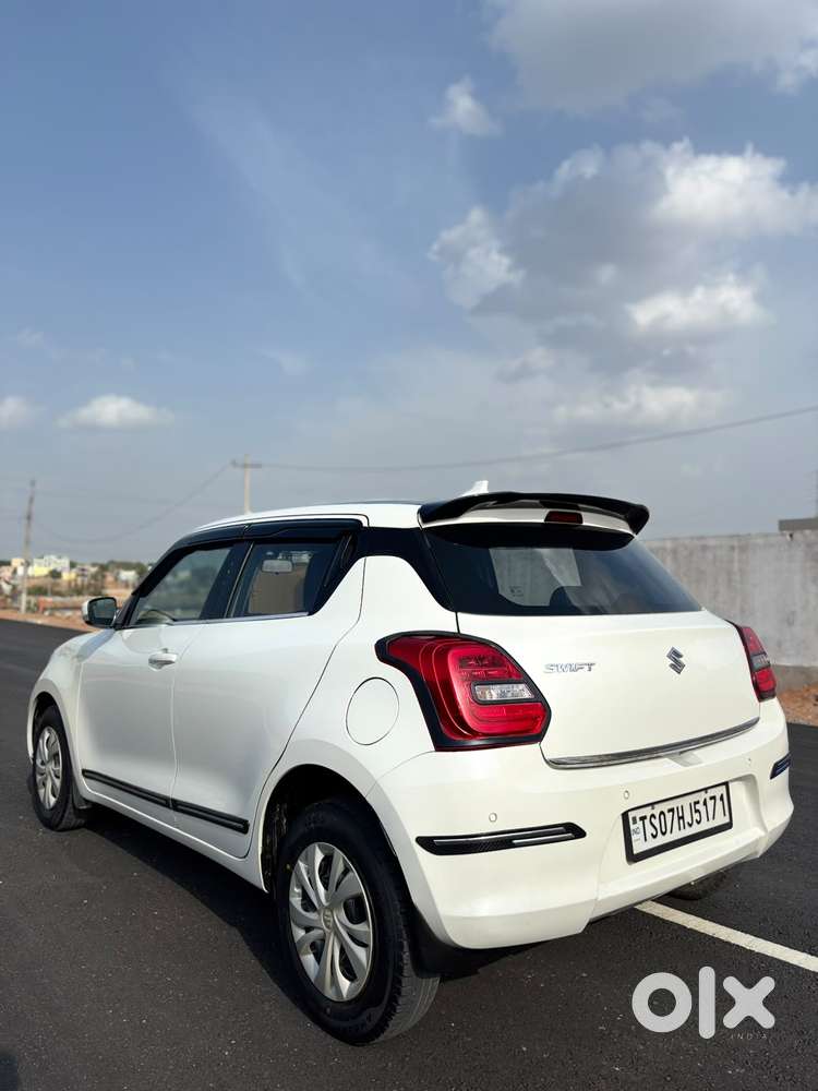 Maruti Suzuki Swift Vxi Ags, 2020, Petrol