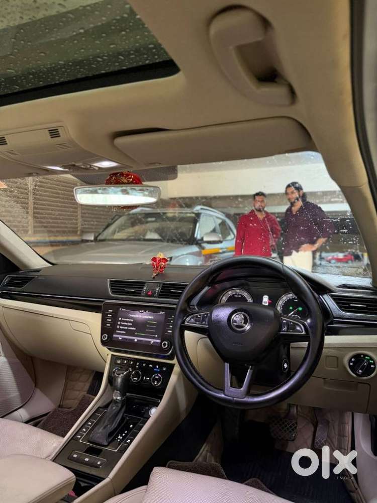 Skoda Superb 2.0 Tsi At L&k, 2019, Petrol
