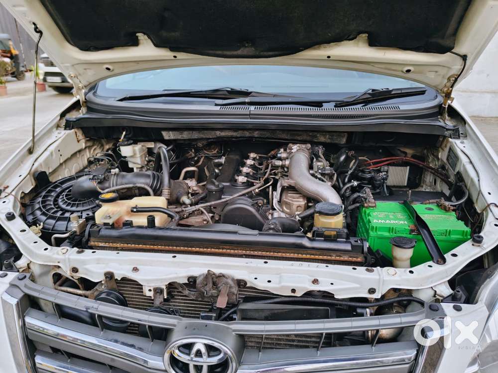 Toyota Innova 2.5 V 8 Str, 2015, Diesel