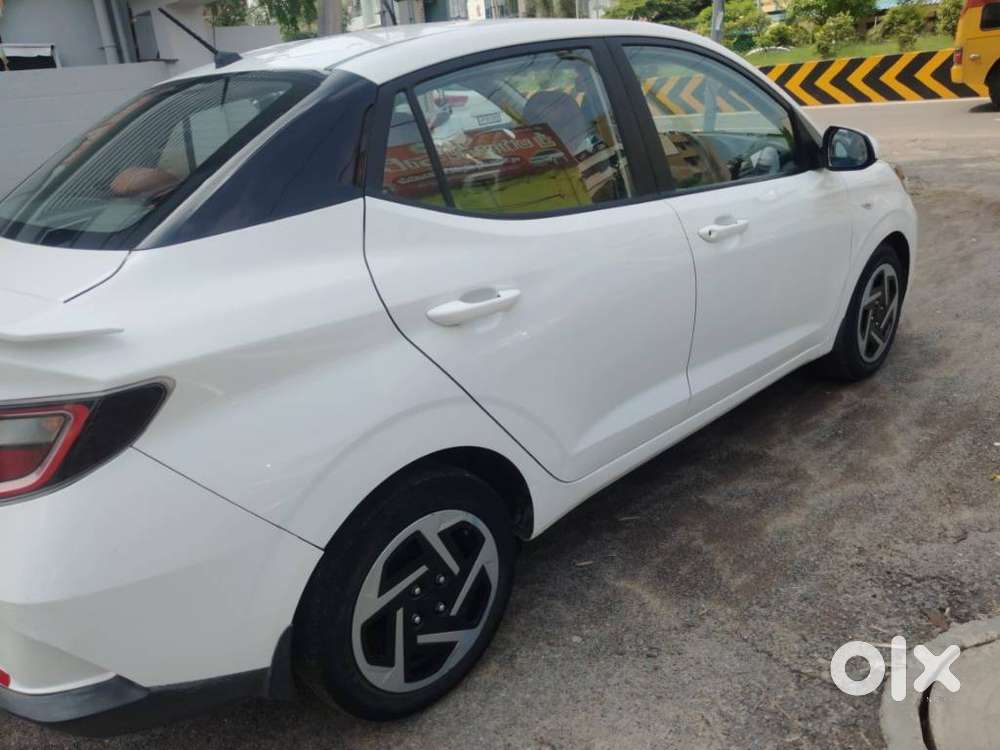 Hyundai Aura S Crdi Manual, 2023, Cng & Hybrids