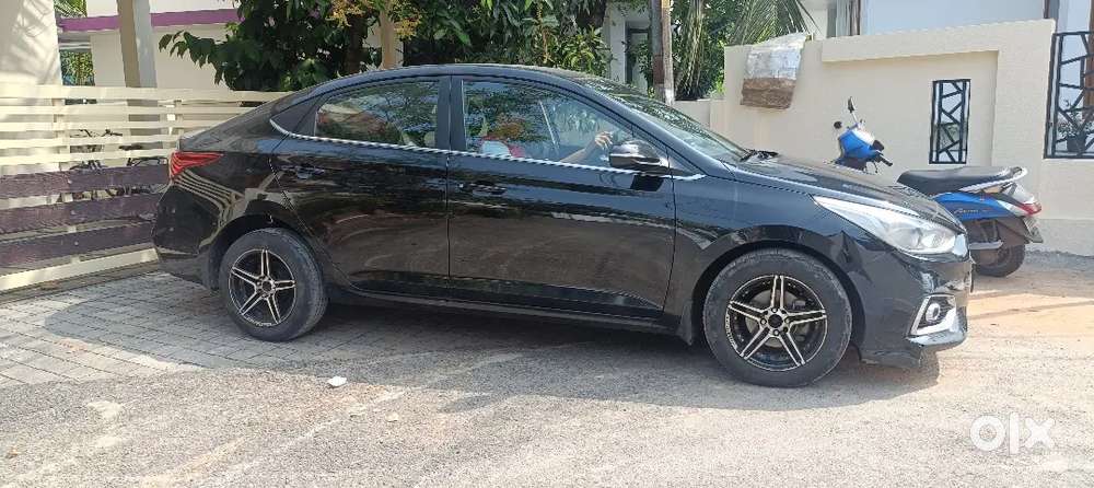 Hyundai Verna 2017 Diesel 128000 Km Driven