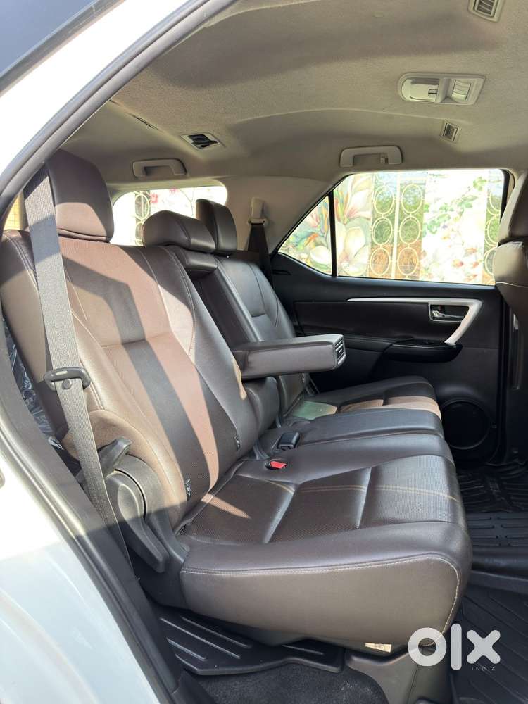 Toyota Fortuner 4x2 At 2.8 Diesel, 2019, Diesel