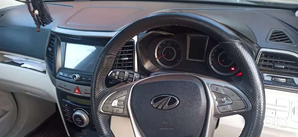 Mahindra Xuv300 2022 Petrol 70000 Km Driven