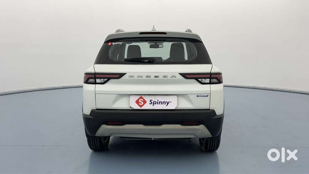 Maruti Suzuki Vitara Brezza 1.5 Zxi Plus At, 2023, Petrol