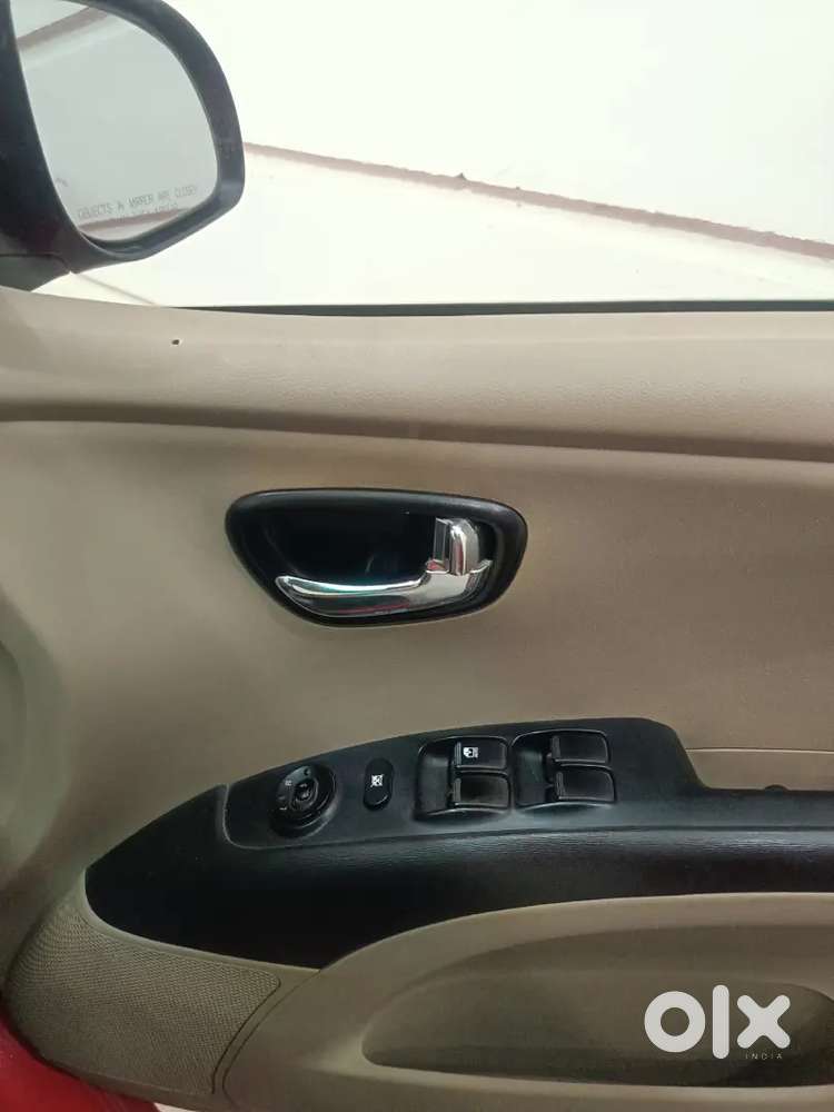 Automatic Sunroof Asta Optional