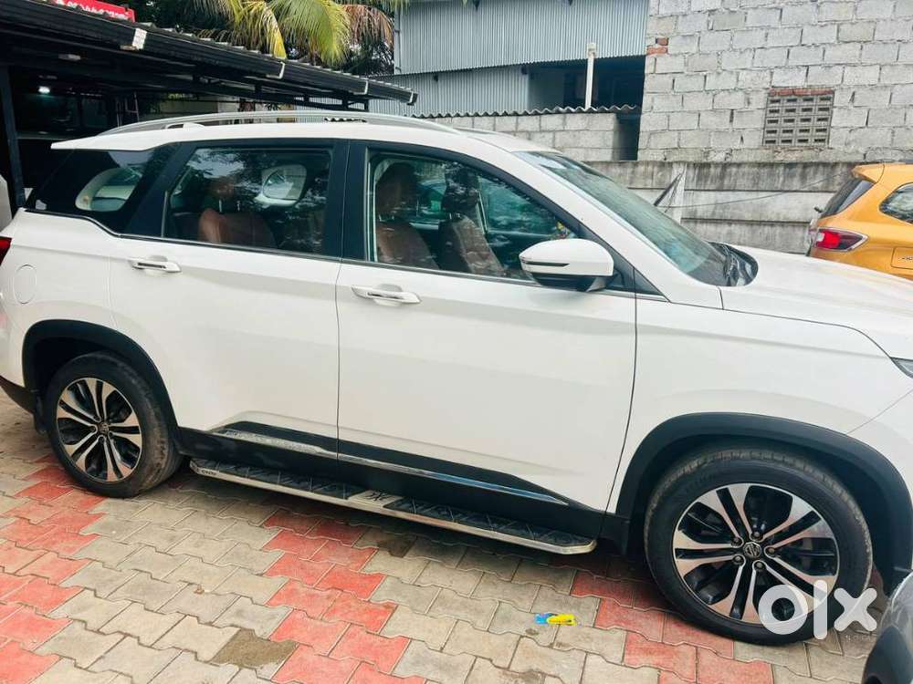 Mg Hector Plus, 2023, Petrol