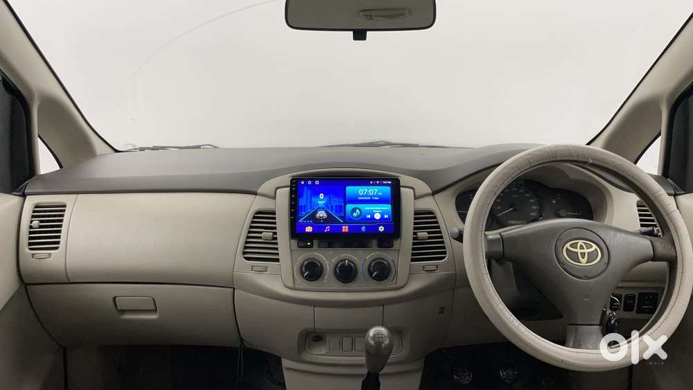 Toyota Innova 2.5 G (diesel) 8 Seater, 2012, Diesel