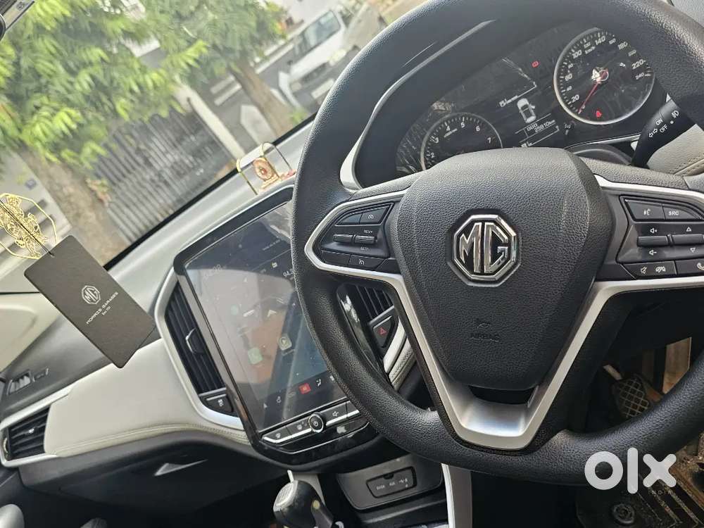 Mg Hector Plus 2022 Hybrid
