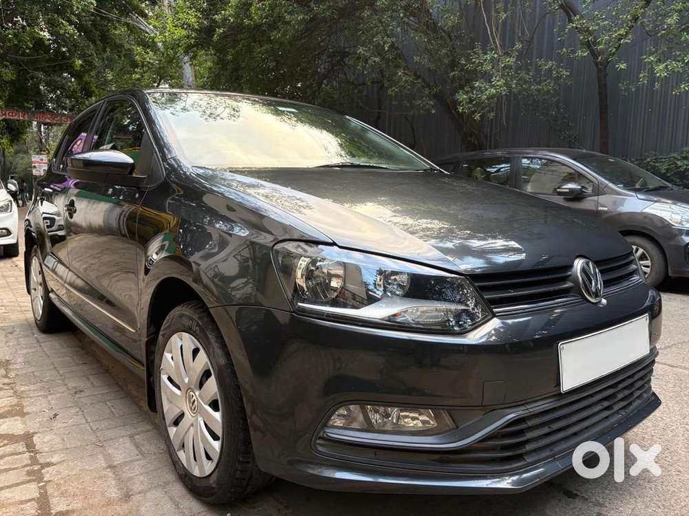 Volkswagen Polo 2016 Petrol 42000 Km Driven