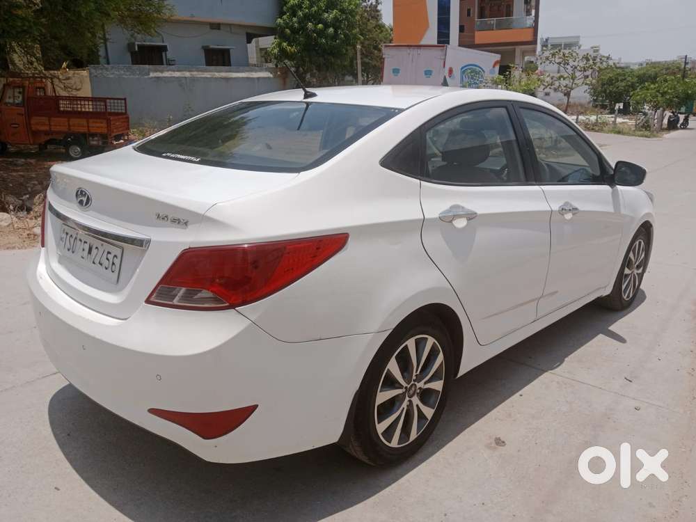 Hyundai Verna 1.5 Sx Diesel Mt, 2015, Diesel